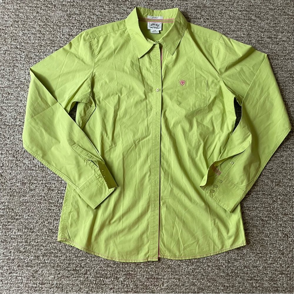 Ariat Women's Green fitted top
